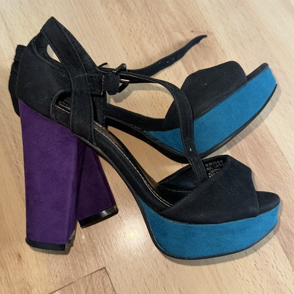 Trendy color block platform heels - Picture 6 of 6